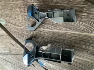 Front Bumper Clip Toyota Corolla 2004 2005 Model