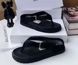 Quality Black Balenciaga Slippers