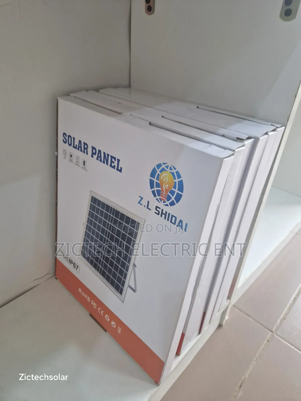100w Zl Solar Floodlight