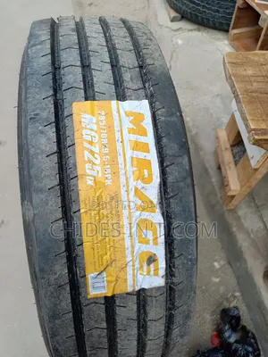 285/70/19.5 Mirage Tire Original