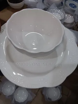 24 PCS White Design Round Dinner Set