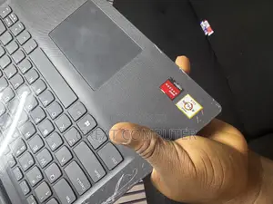 New Laptop Lenovo V145 12GB AMD Ryzen 5 HDD 500GB