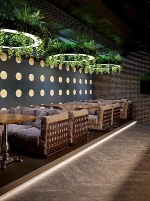 Bar/Lounge Designer/Decorator