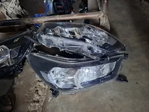 Headlamp Toyota Hilux 2018 Model