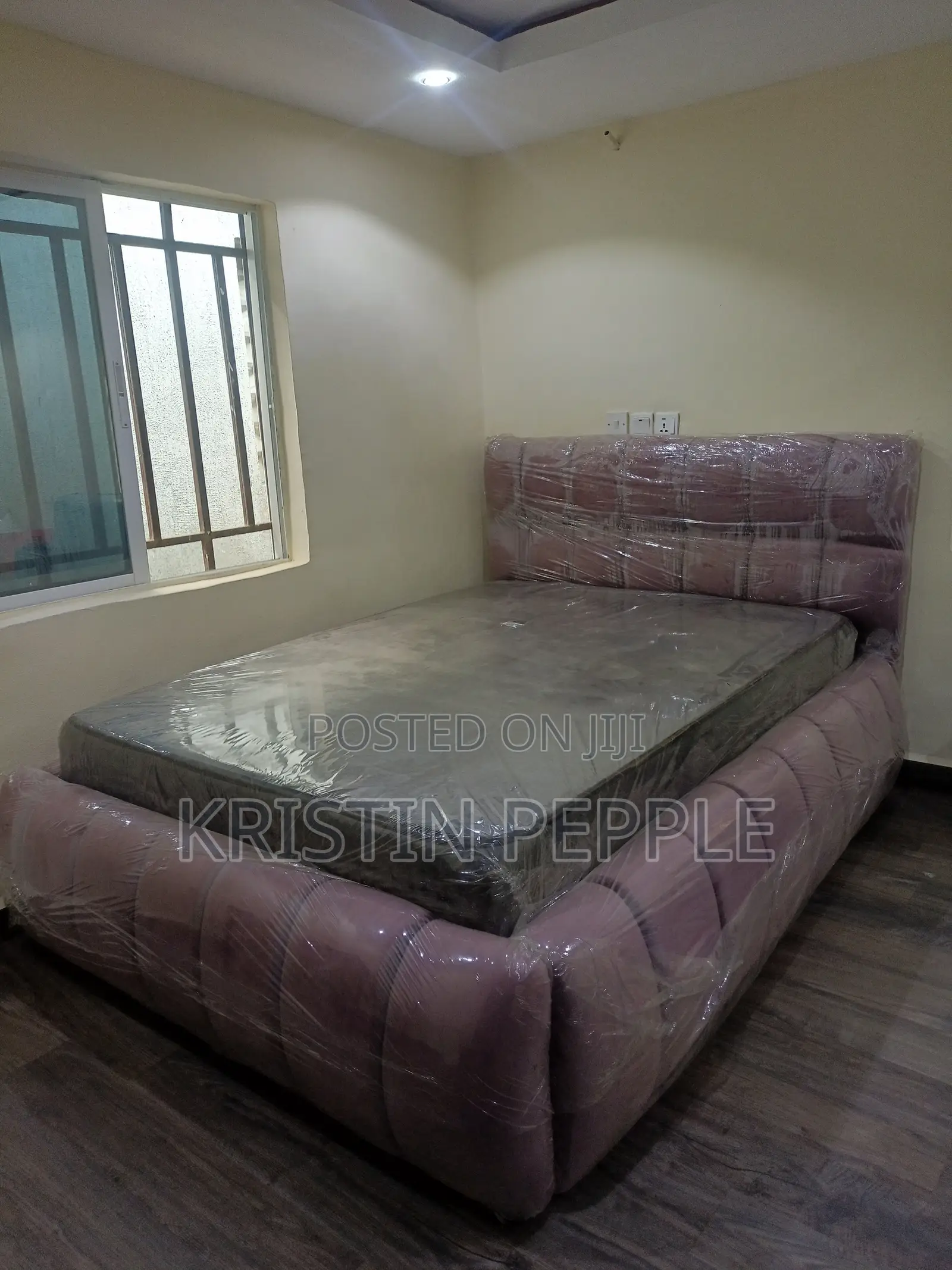 4 by 6 Bedframe and Metal Bed Floor