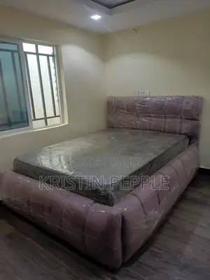 4 by 6 Bedframe and Metal Bed Floor