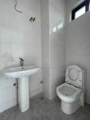 4bdrm Duplex in Ikate for sale