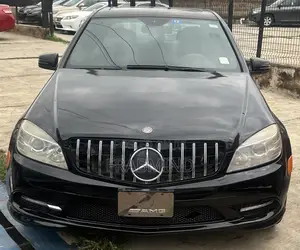 Mercedes-Benz C300 Luxury Sedan RWD (3.0L 6cyl 7A) 2010 Black