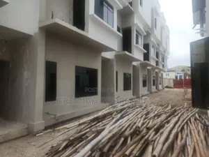 Photo - 4bdrm Duplex in Airport Road / Ikeja for sale