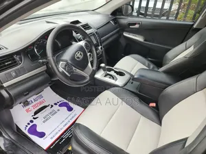 Toyota Camry SE V6 4dr Sedan (3.5L 6cyl 6A) 2013 Black
