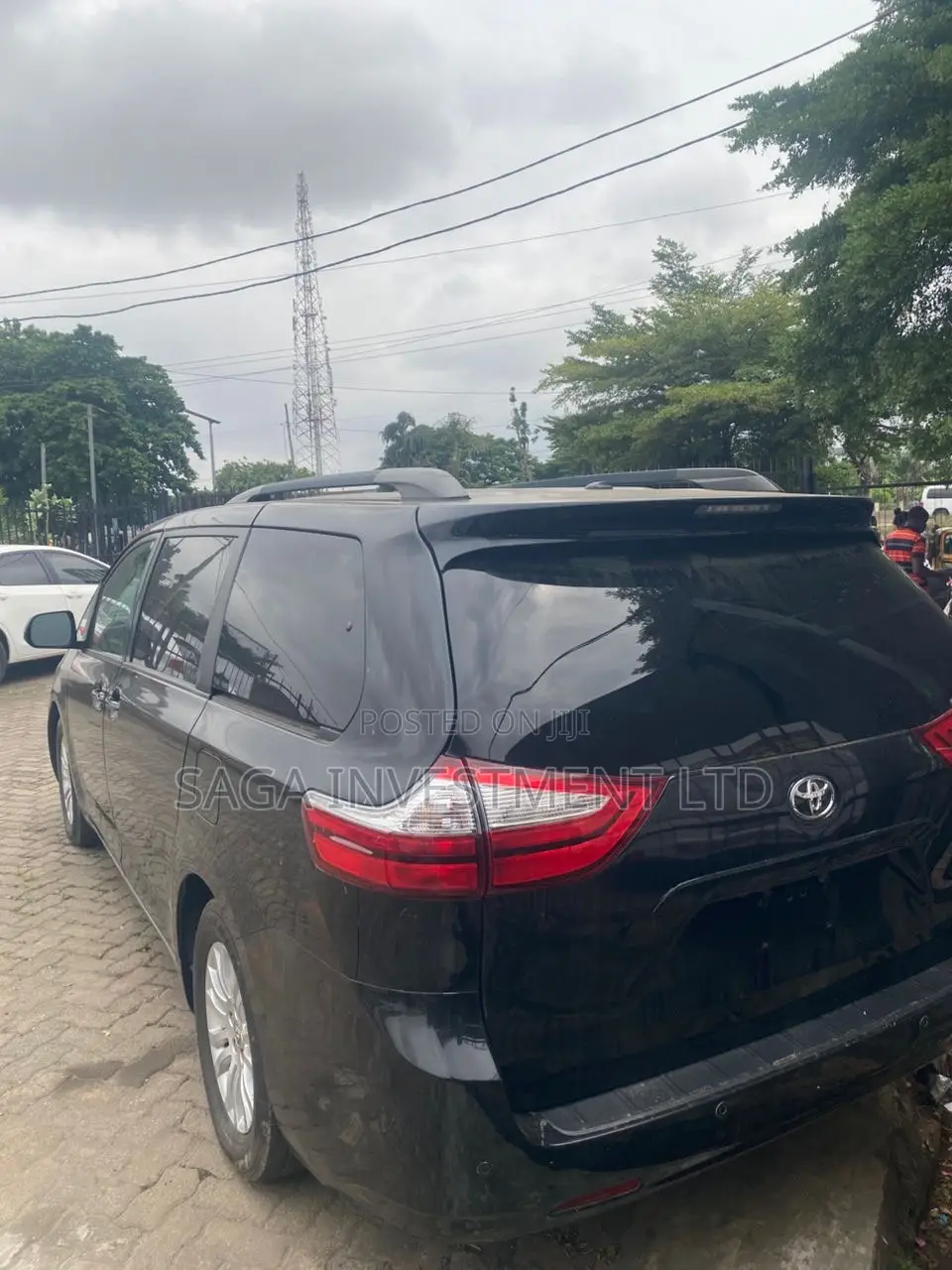 Toyota Sienna 2016 Black