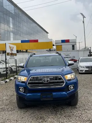 Toyota Tacoma Limited 2017 Blue