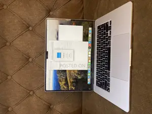 Laptop Apple MacBook Air 2024 M3 15-Inch 24GB Apple M3 SSD 1T