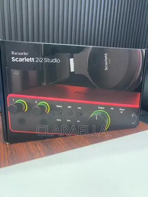 The Focusrite Scarlett 2i2 Studio