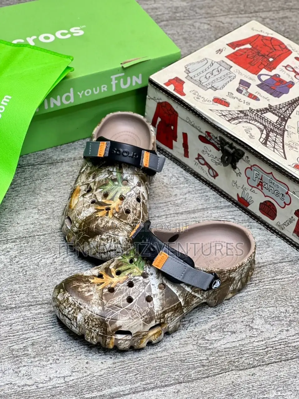 Original Quality Latest Offload Fully Boxed Crocs