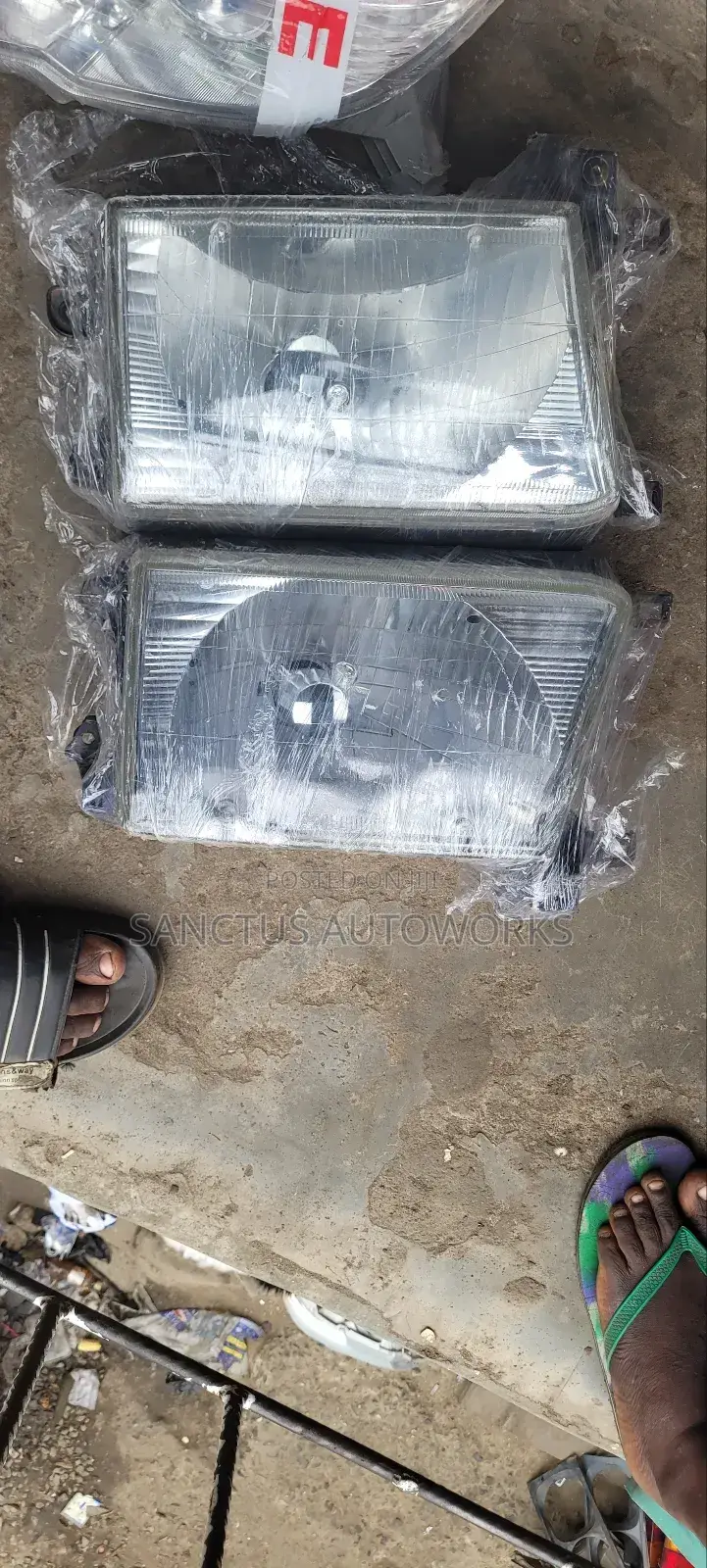 Headlight 4runner 2000model