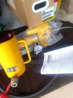 Enerpac Hand Pump Two SPD 10000psi (Rc 506)
