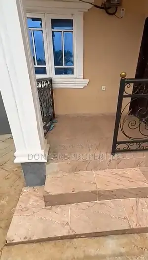 2bedrm House in Ologuneru for Rent