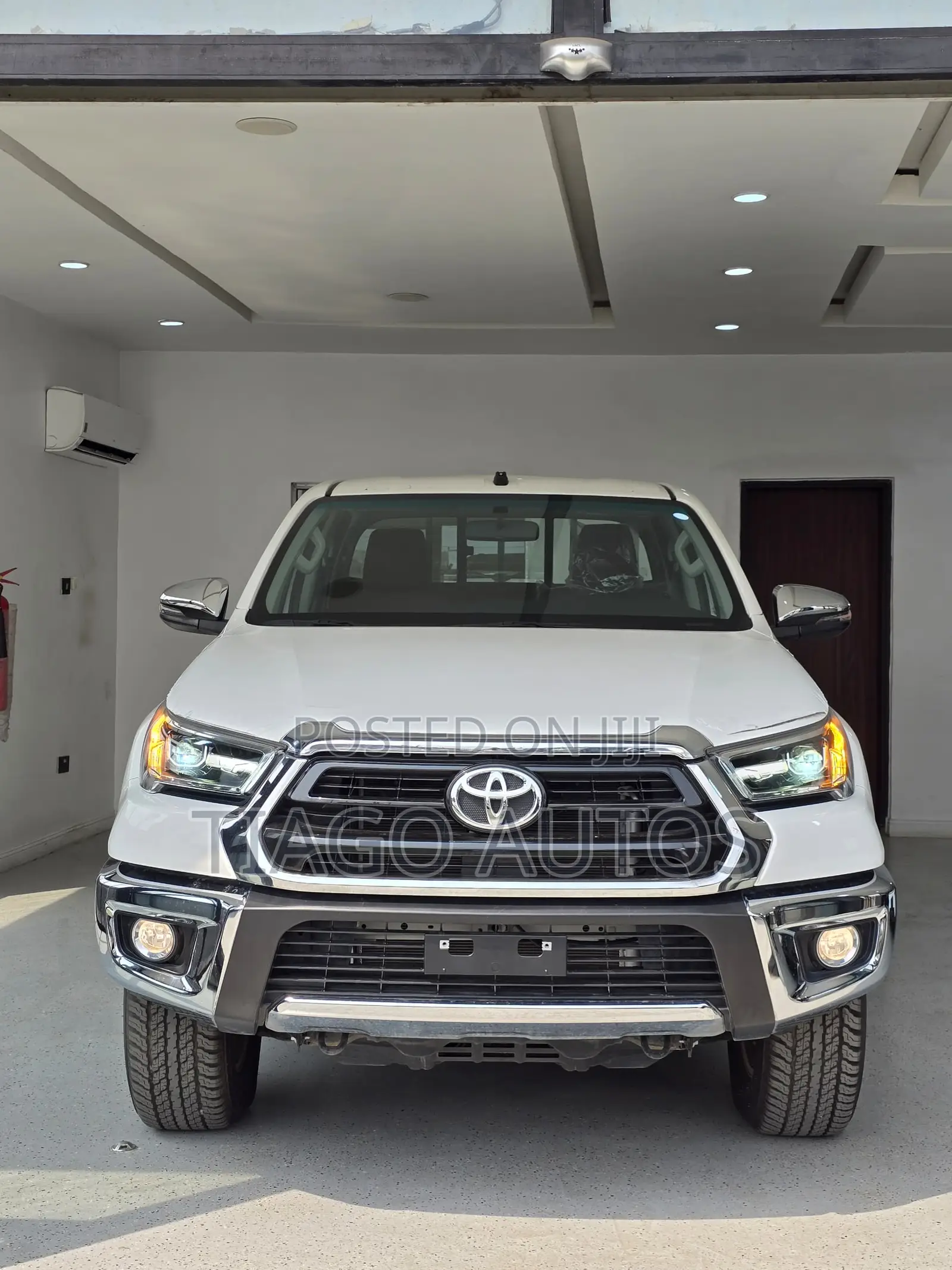 toyota-hilux-2022-white-tiago-autos-price-85-000-000-on-jiji-ng