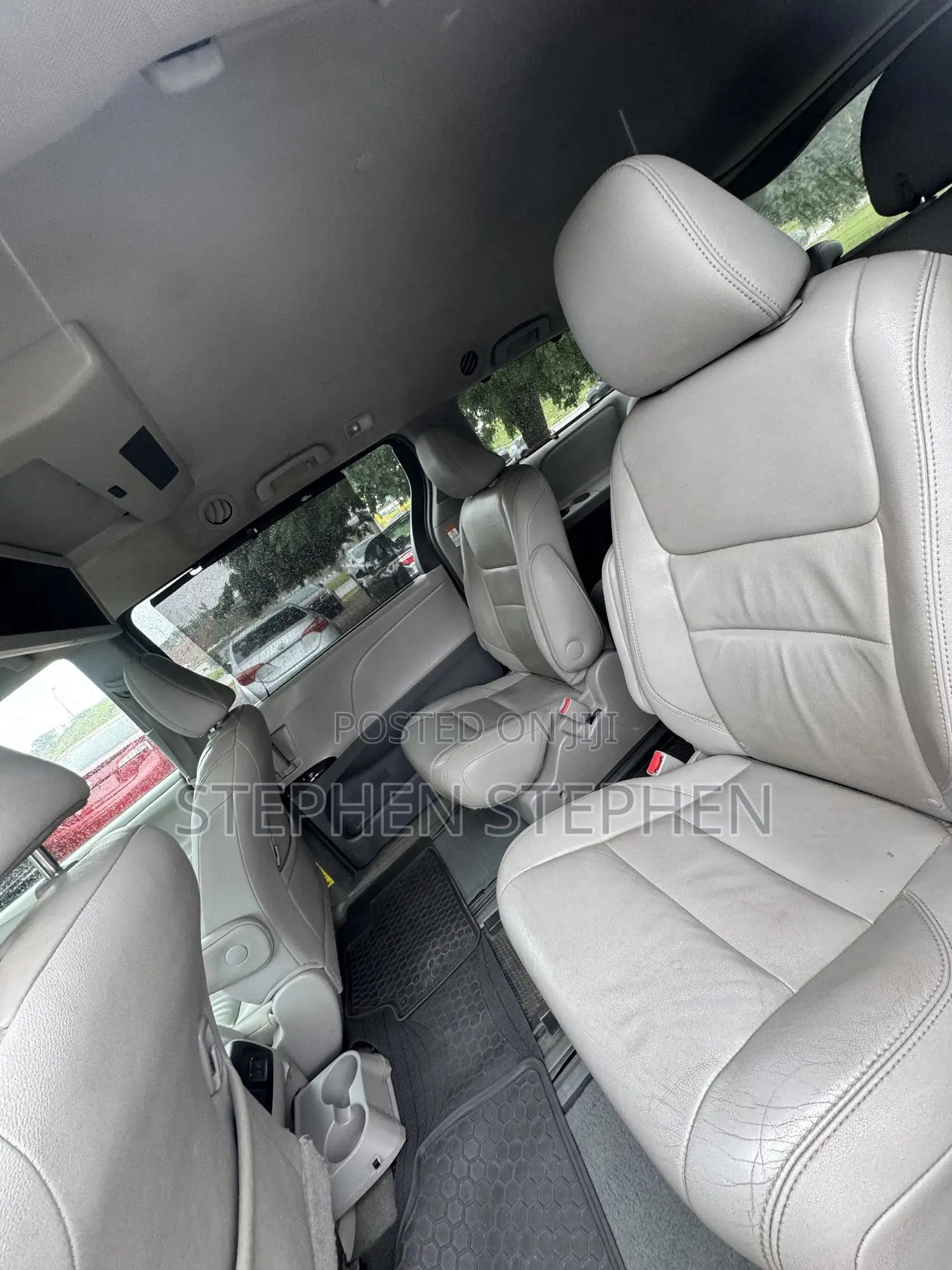 Toyota Sienna 2015 Silver