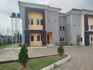 4bdrm Duplex in Durumi for sale