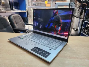 Laptop Acer Swift 7 8GB AMD Ryzen 5 SSD 512GB