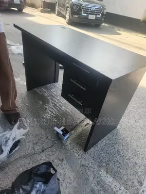 4ft Office Table