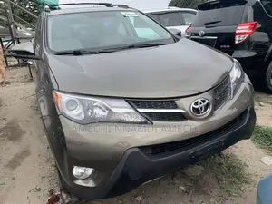Toyota RAV4 Limited 4dr SUV AWD (2.5L 4cyl 6A) 2015 Brown