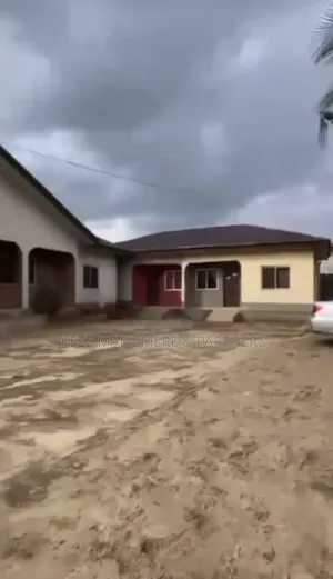 4bdrm Block of Flats in Rumukurushi , Port for sale