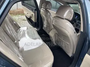 Hyundai Sonata Limited 2.0T Seban (2.0L 4cyl 6A) 2017 Blue