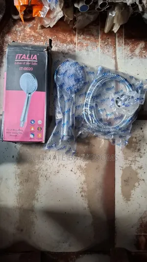 Italia Shower Cable and Handle