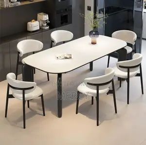 Elegant Dining by Six Seaters