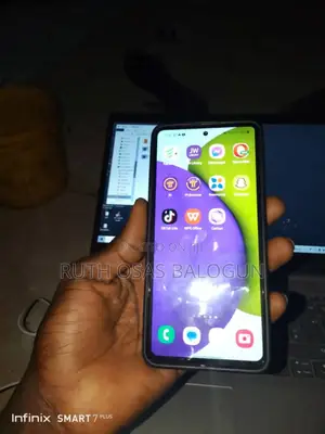 Samsung Galaxy A52 128 GB Black