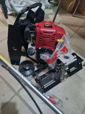 Weeding Machine 4 Stroke