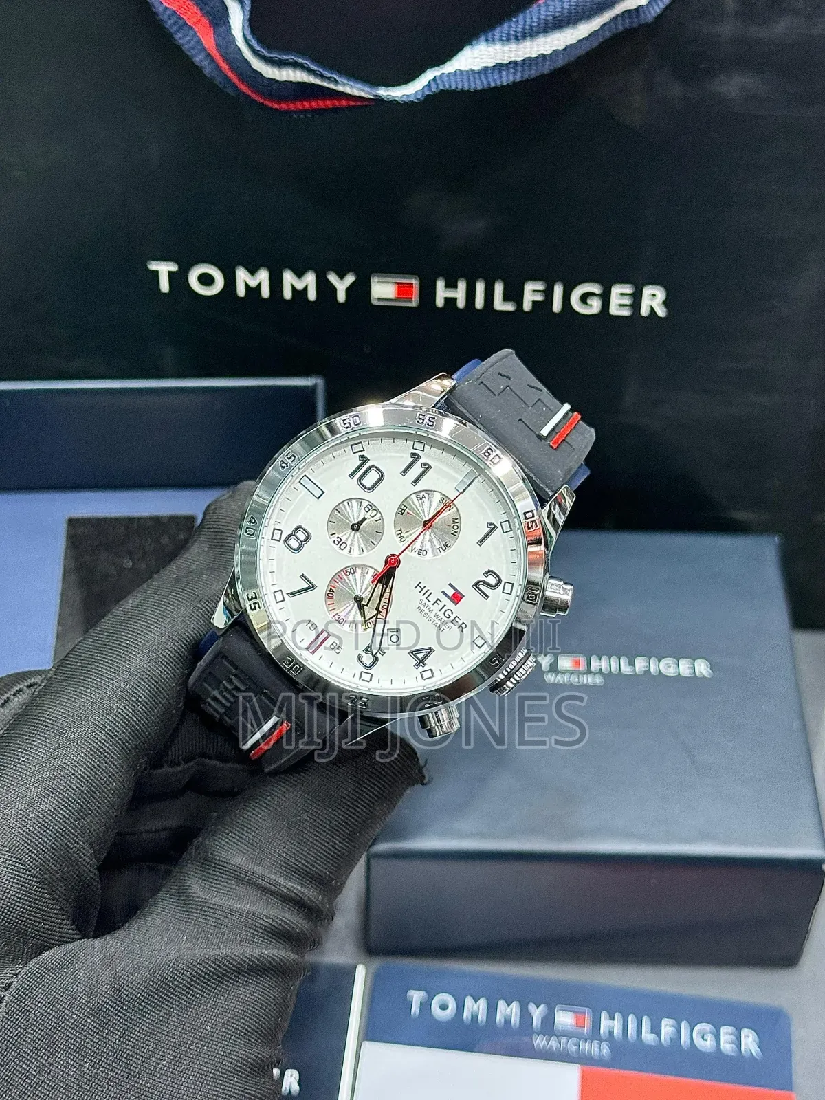 Th Inspired Rubber* _Chronograph_