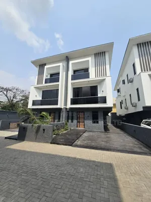 4bdrm Duplex in Ikeja GRA for rent