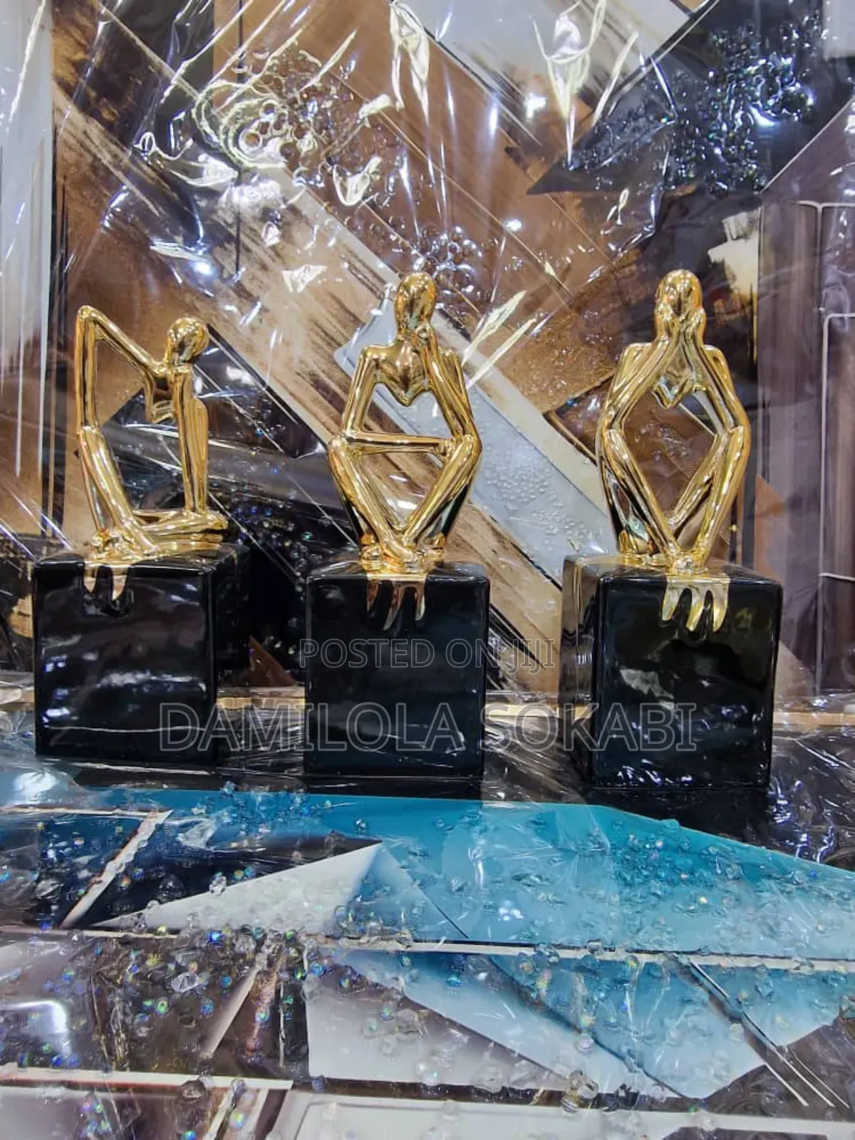 Figurines Decor