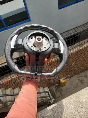 Upgrade Steering Wheel Spot E70