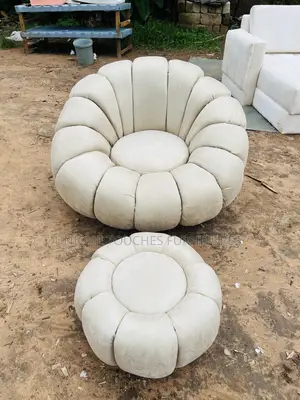 Cosy Bedroom/Spa Sofa