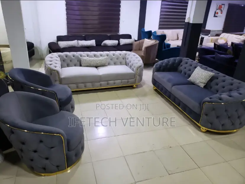 Newly Cabriole 7 Seater Sofa Set
