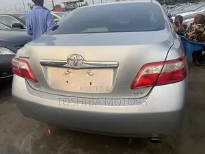 Toyota Camry 2.4 XLE 2008 Silver