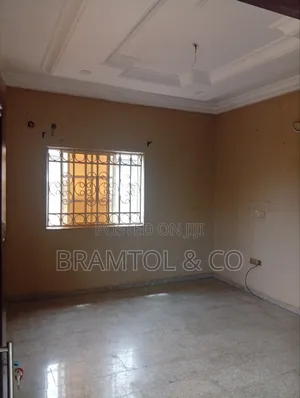 Photo - 3bdrm Bungalow in Cbn Quarters, FHA for rent