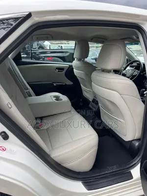 Toyota Avalon 2016 White