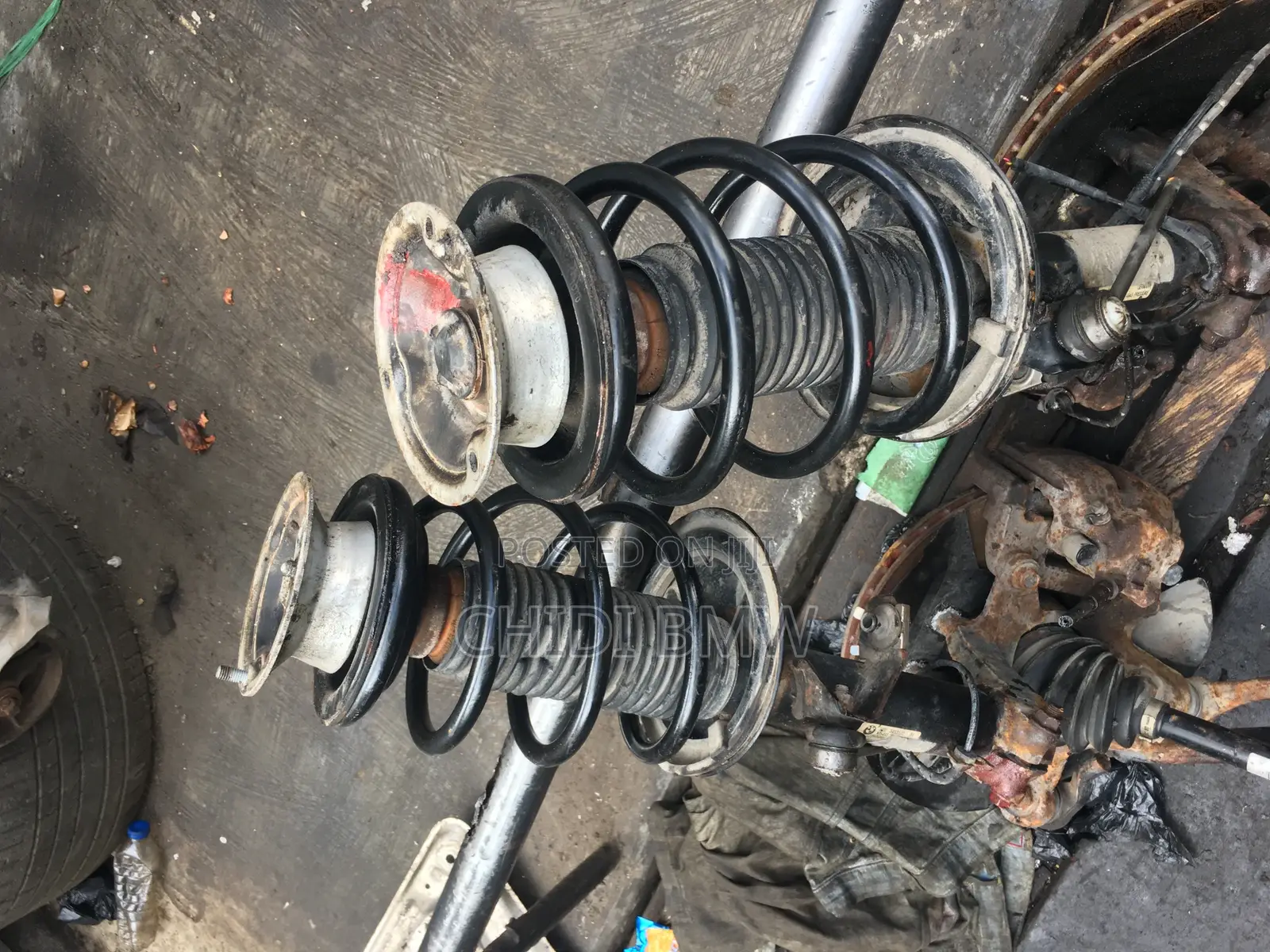 BMW E83 X3 Front Shock