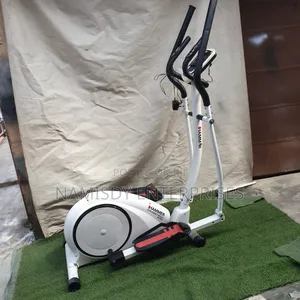 Photo - Cross Trainer Home Use