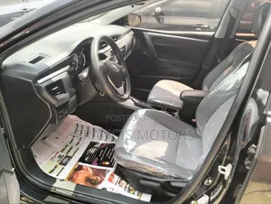 Toyota Corolla 2015 Black
