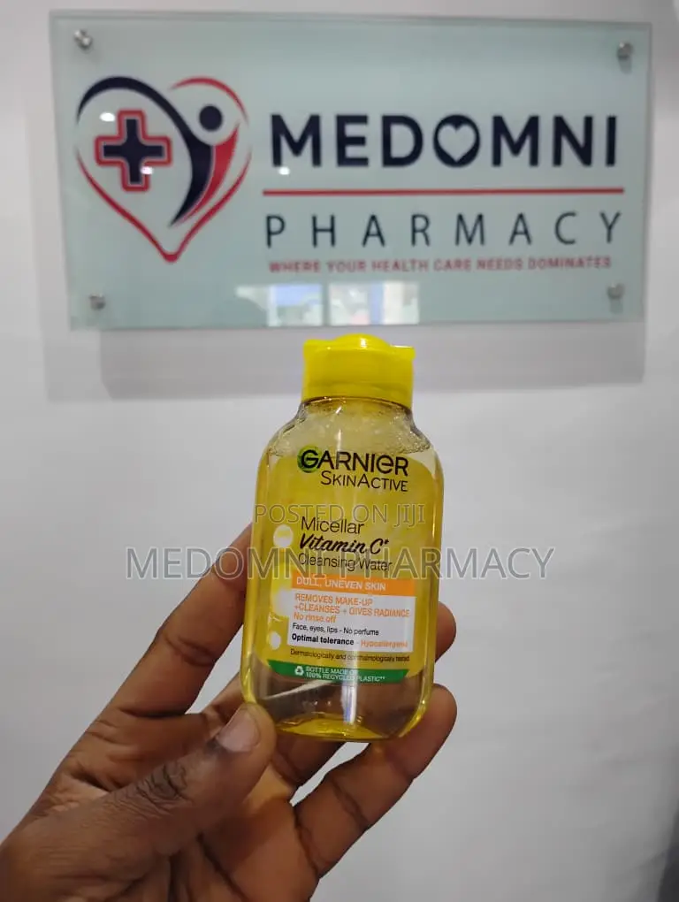 Garnier Micellar Vitamin C Cleansing Water 100ml