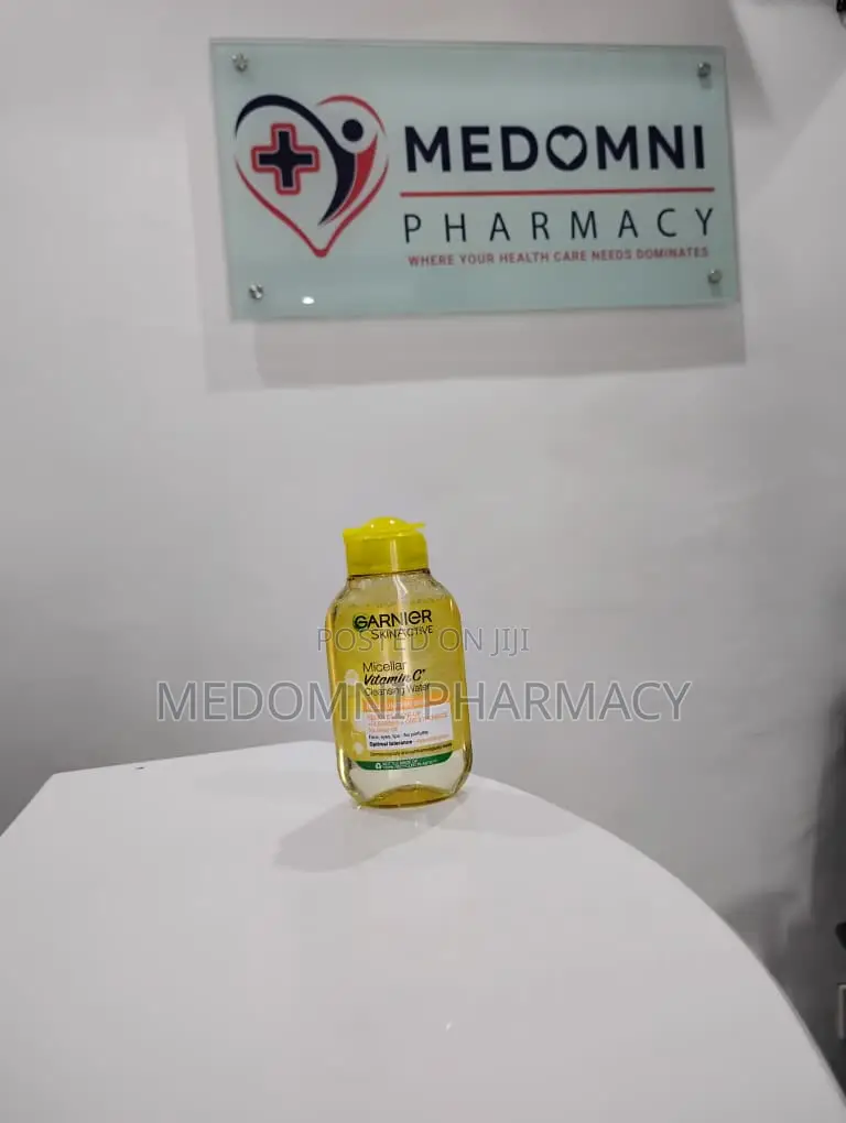 Garnier Micellar Vitamin C Cleansing Water 100ml