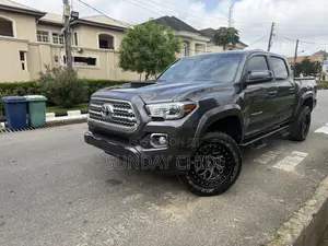 Toyota Tacoma TRD Sport 2017 Gray