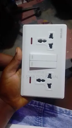 13a Double Socket